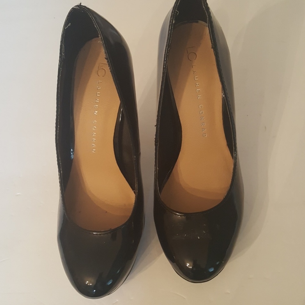 Lauren Conrad Black Heels size 7 EUC